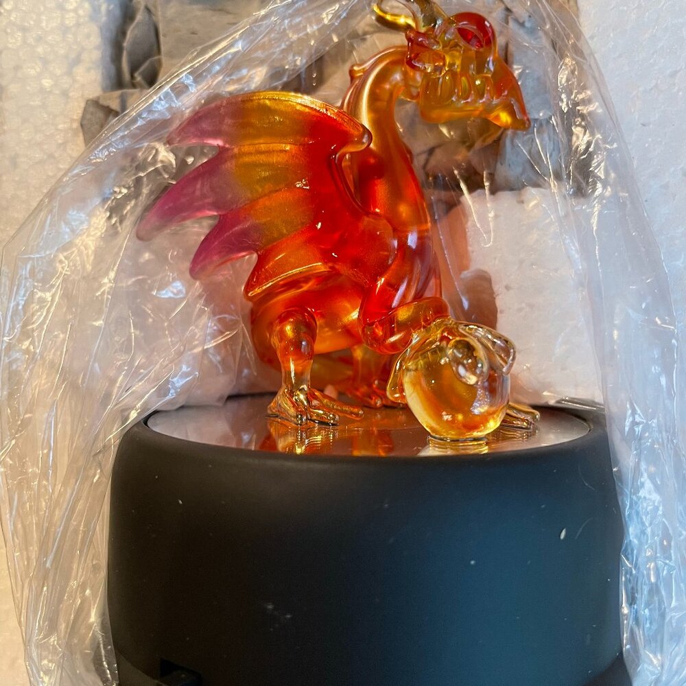 Spun Glass Color Changing Illuminated Dragon Music Box New